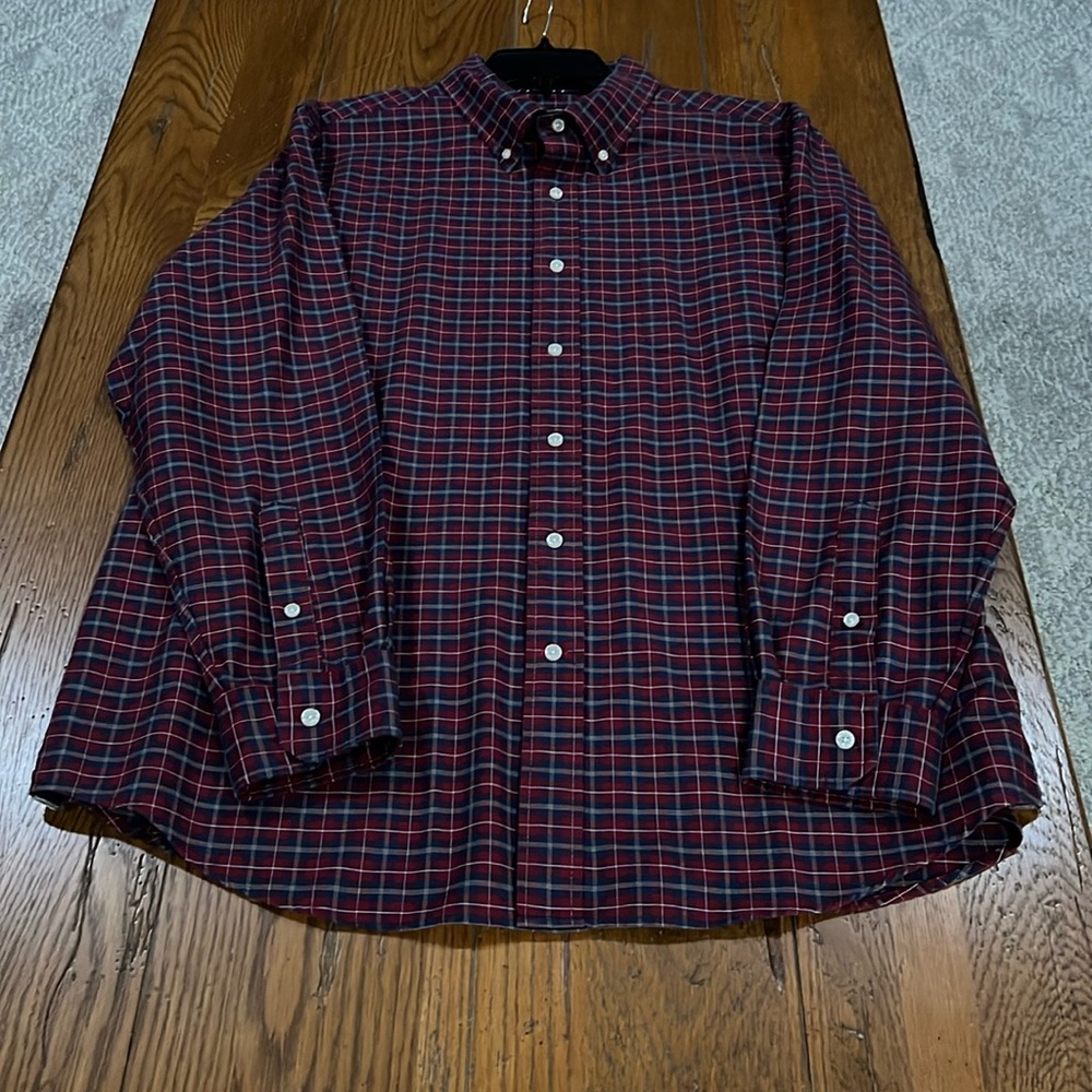 Cremieux 38 classic long sleeve shirt.  Size XL